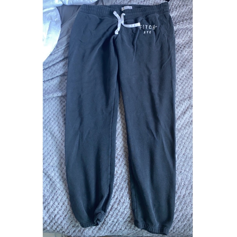 Black Abercrombie and Fitch sweatpants